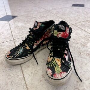 Women’s floral Vans sz 8.5